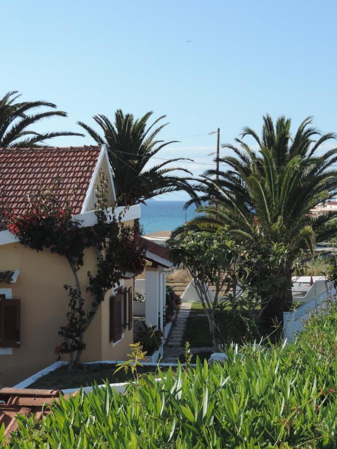 Apartments Peli-Maria Agios Stefanos Avliotes  Extérieur photo