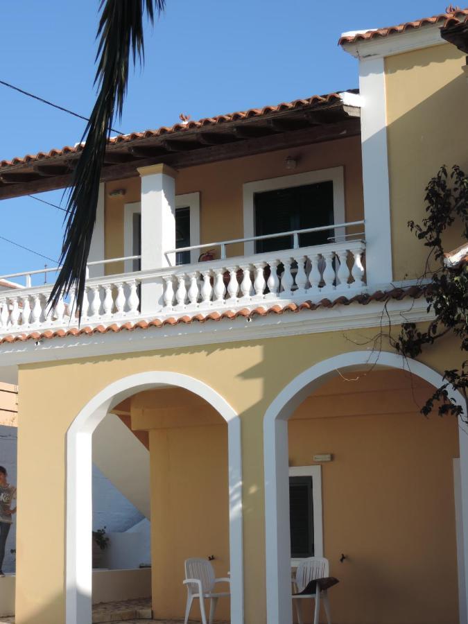 Apartments Peli-Maria Agios Stefanos Avliotes  Extérieur photo