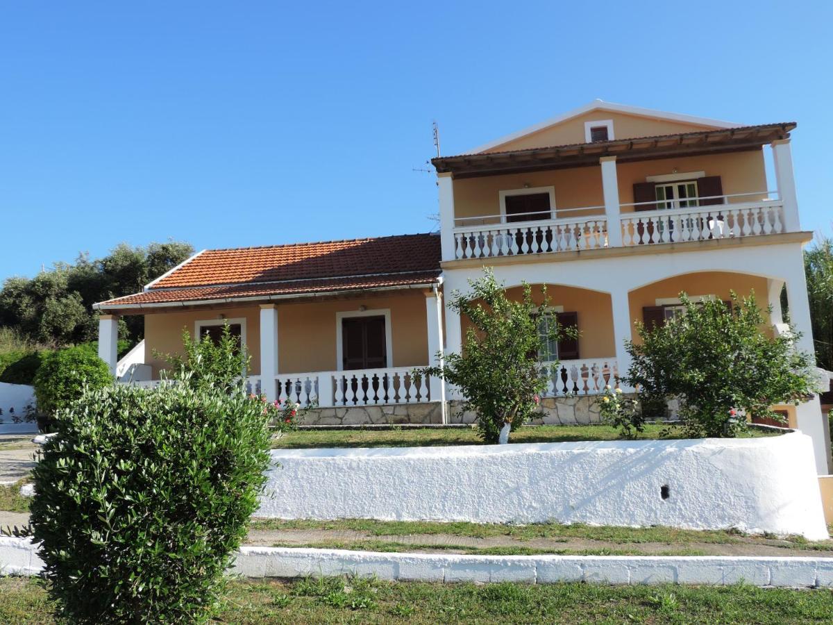 Apartments Peli-Maria Agios Stefanos Avliotes  Extérieur photo