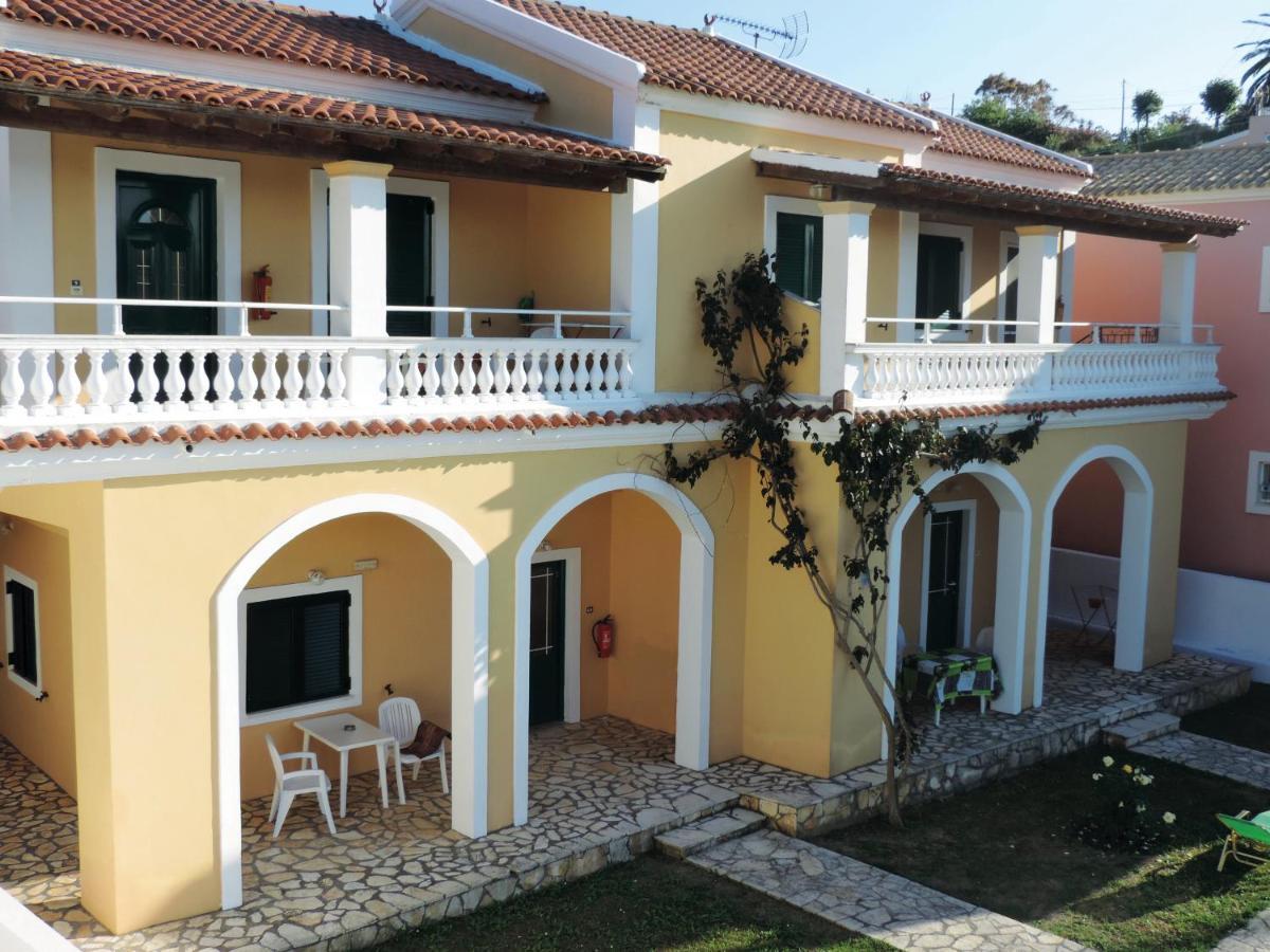 Apartments Peli-Maria Agios Stefanos Avliotes  Extérieur photo